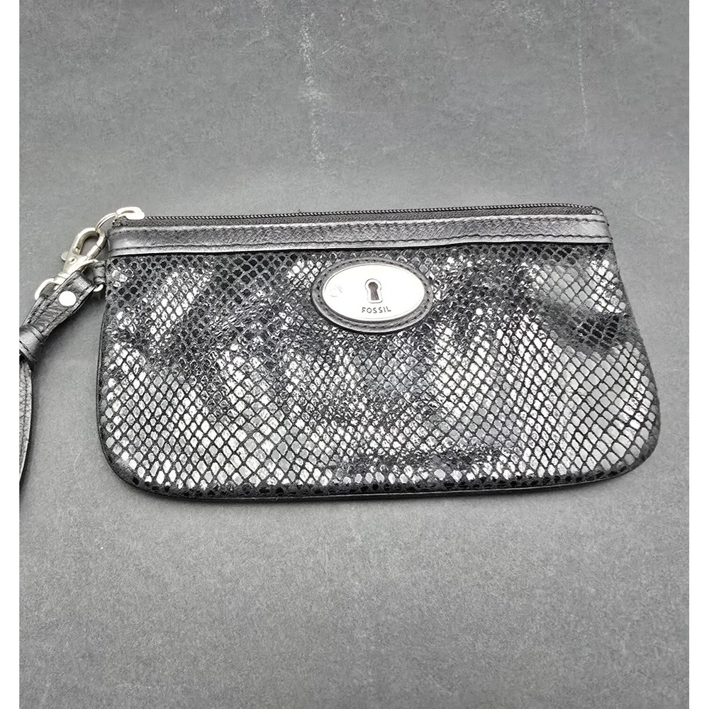 FOSSIL Purse Fuchsia Zip Top Black Wristlet Clutch Wallet SL4043